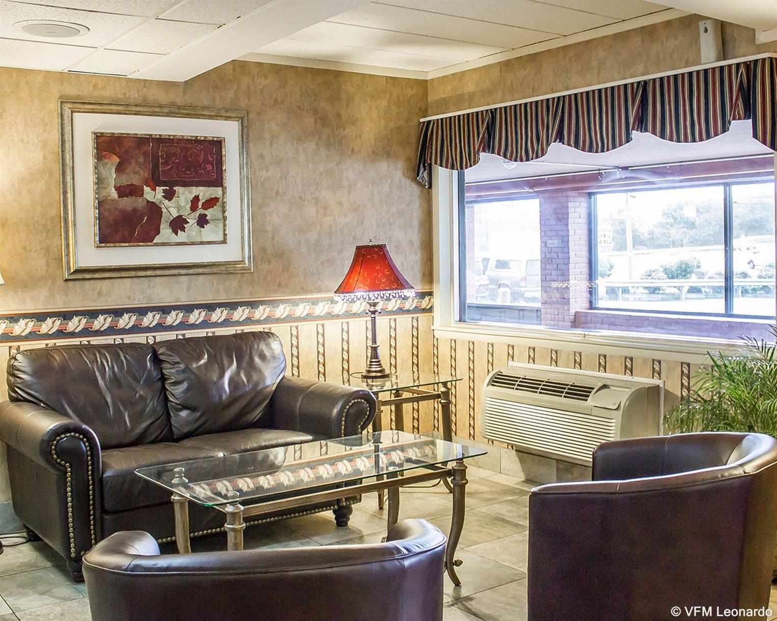 Econo Lodge Hicksville Eksteriør bilde