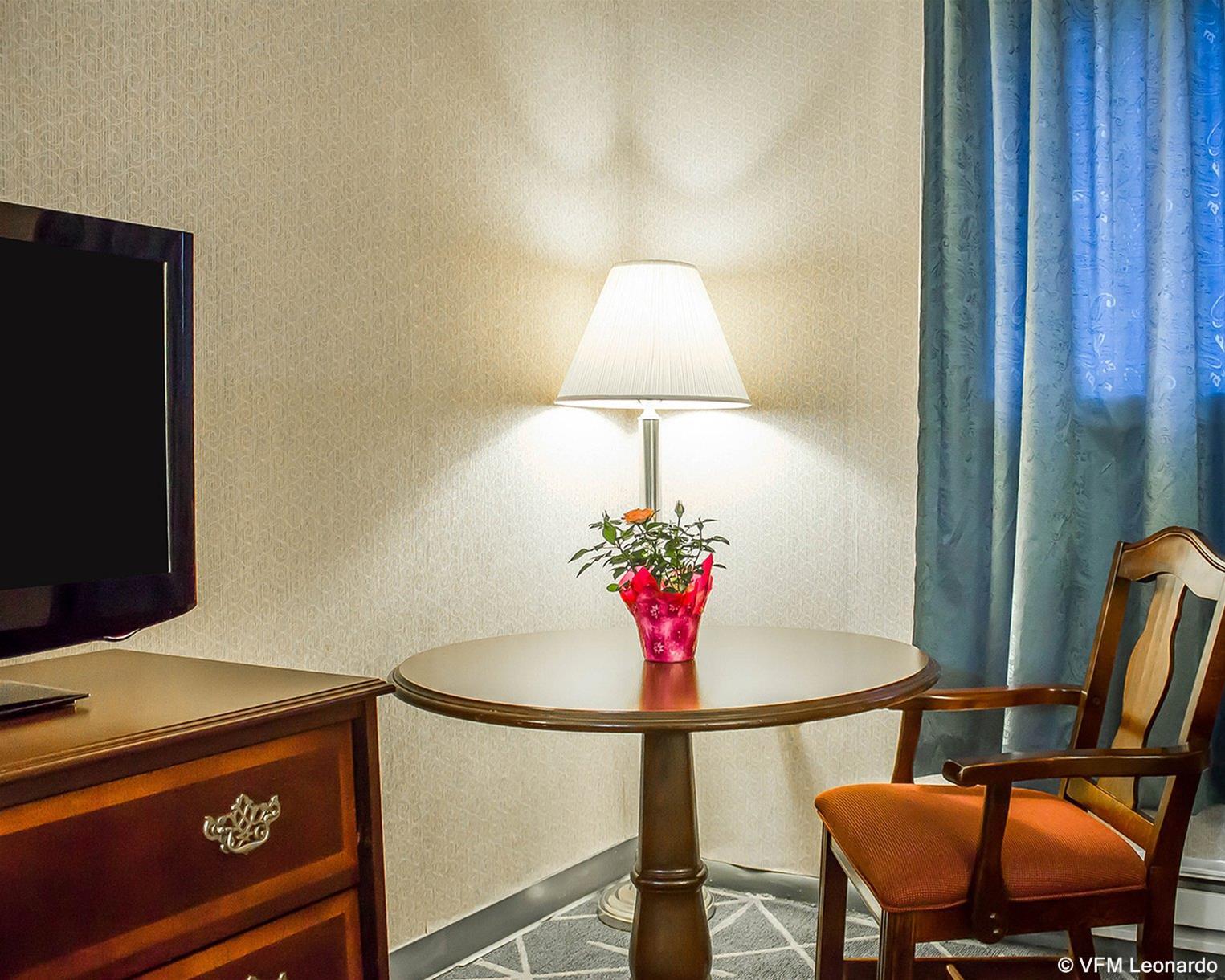 Econo Lodge Hicksville Eksteriør bilde