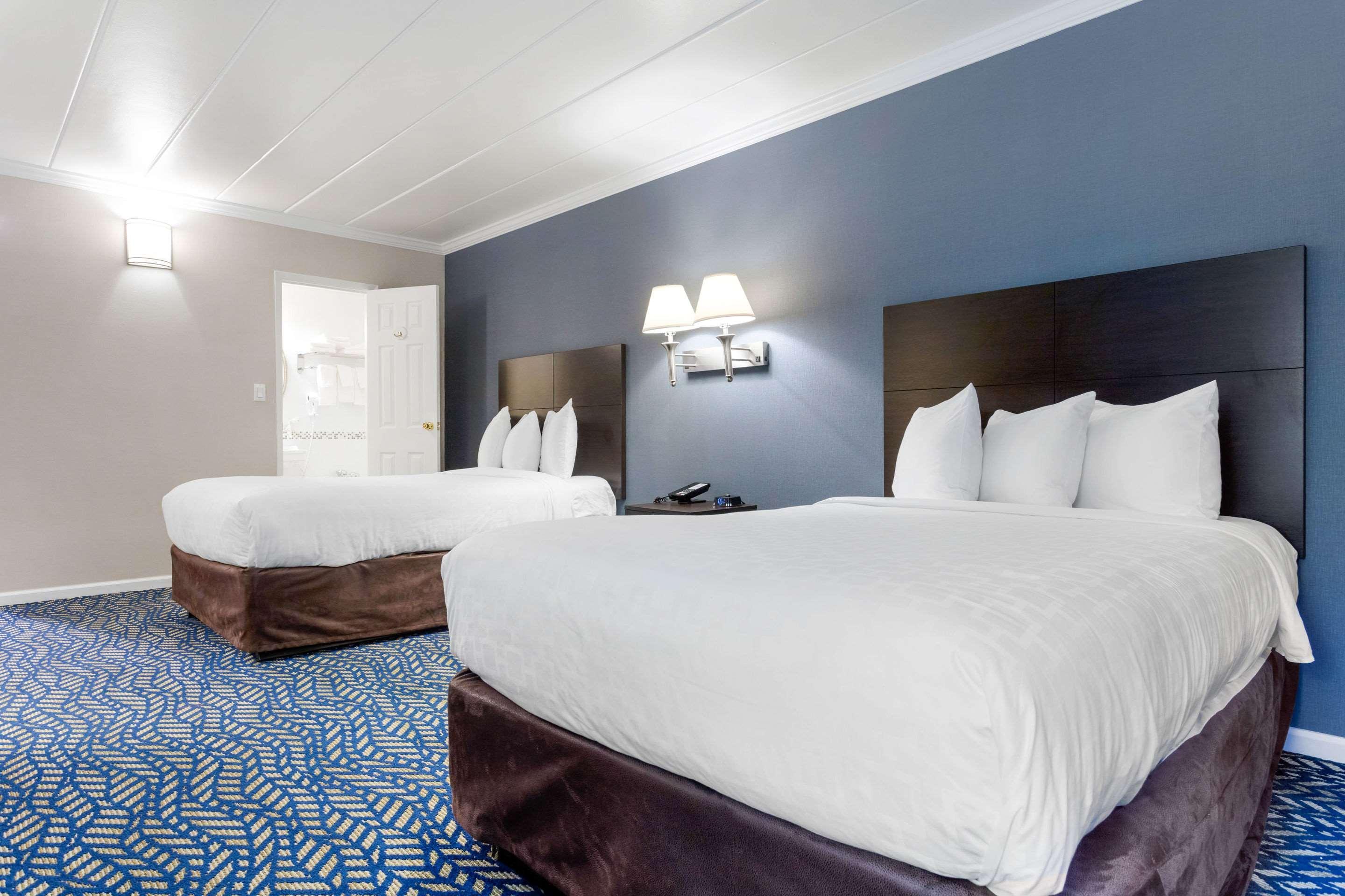 Econo Lodge Hicksville Eksteriør bilde